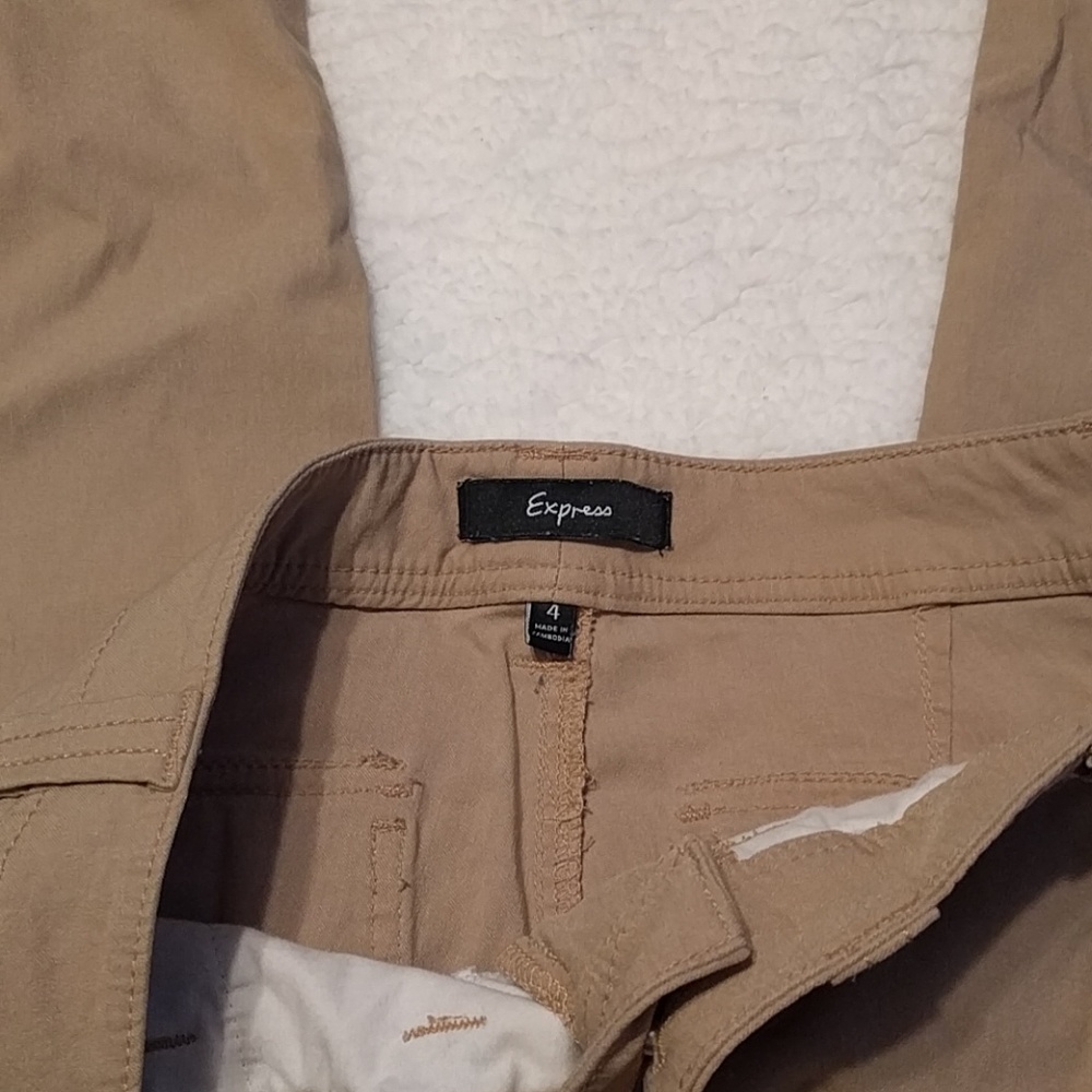 Express khakis